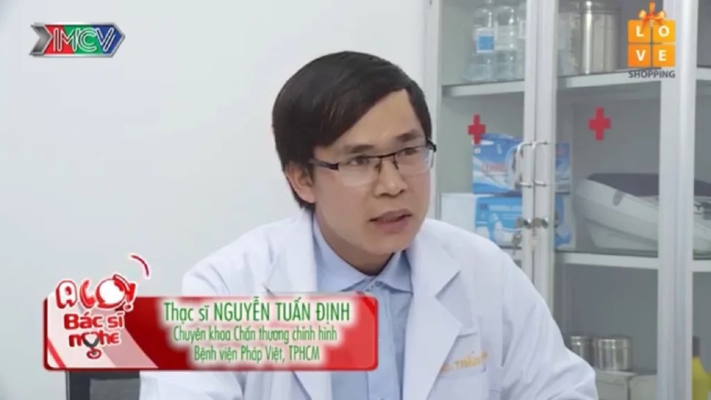 Bác sĩ Định